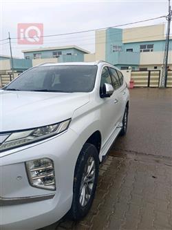 ميتسوبيشي باجيرو سبورت